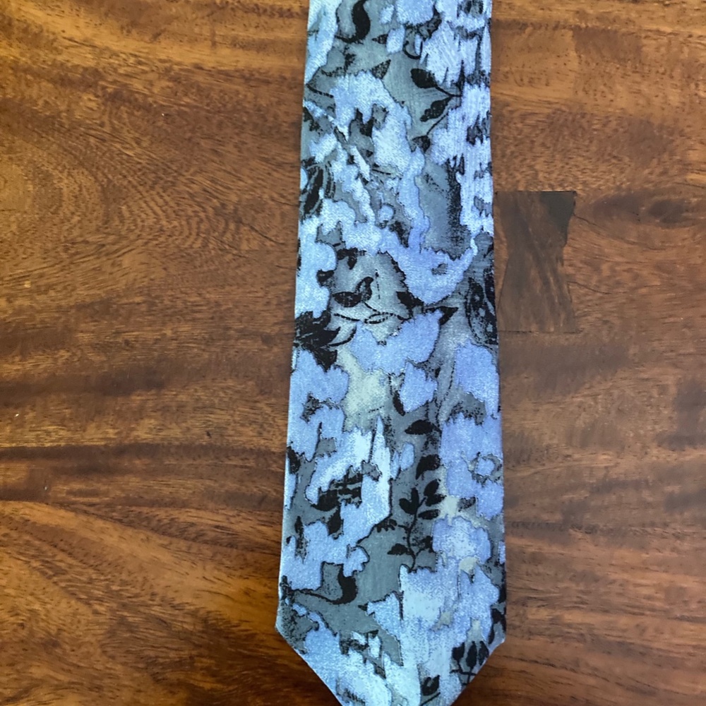 Hubert Milano Necktie